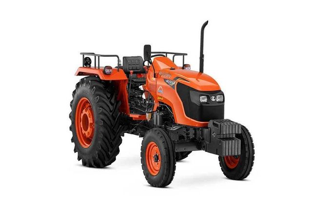 Kubota MU5501 Agricultural Tractor for Modern Farming Pre-Owned Yes - Image 2