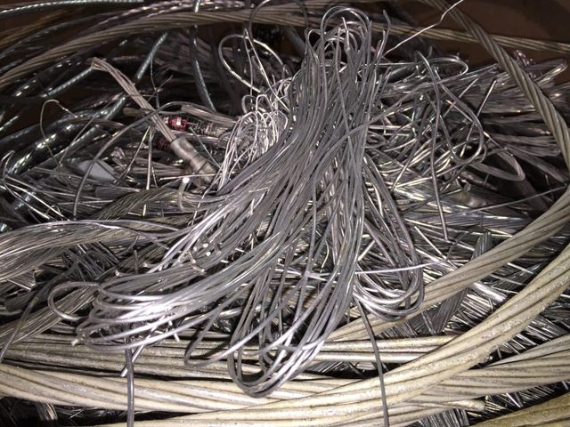 Premium Industrial Grade Aluminum Wire Scrap with 99.95%-99.99% Purity Bulk for Foundries and Manufacturers - Image 4