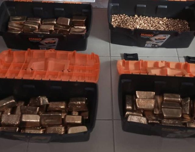 AU Gold Bars and Gold Nuggets Form Granules, Other Fineness 916 ‰ (22K), 999 ‰ (24K) - Image 3