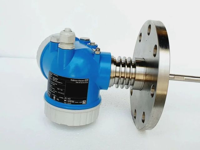 ENDRESS HAUSER LEVELFLEX FMP51 -3R8E8/0 Guided Radar Level Transmitter 1560 mm - Image 5