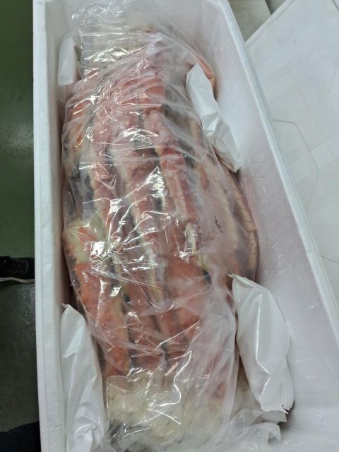 frozen pre cooked red king crab SINGLE legs Hs Code 160510000 Certification yes Size L5(1400grams) Technique pre cooked Weight (kg) kilogram - Image 3