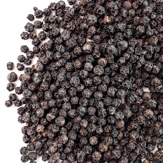 Natural Black Pepper With High Volatile Oil Content Black Pepper Supplied For Industrial And Food Applications - Image 1