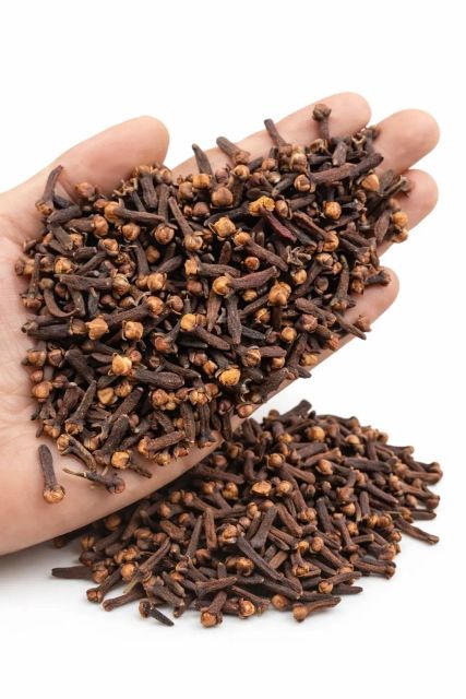 Premium Indonesian Cloves Style Dried Spice Address Indonesia Type Whole Cloves Shape Whole Flower Bud Texture Hard, Dry Buds - Image 6