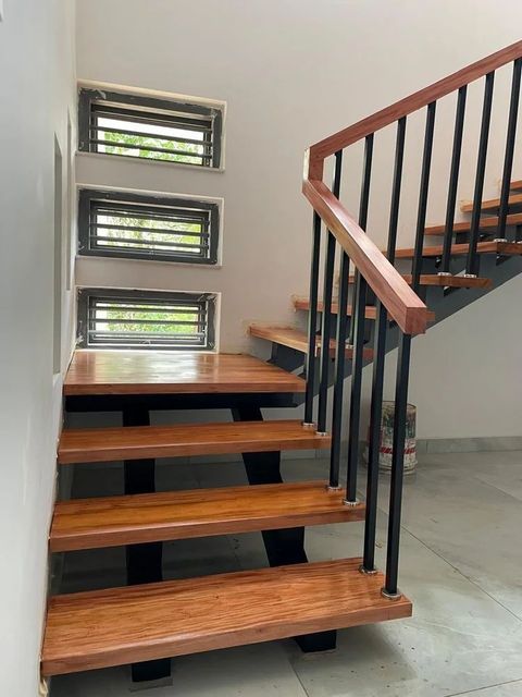 Glass Railing, 12 mm Glass Thickness 12 mm Application Staircase Material Stainless Steel Mounting Type Floor Mounted System Type Baluster / - Image 3