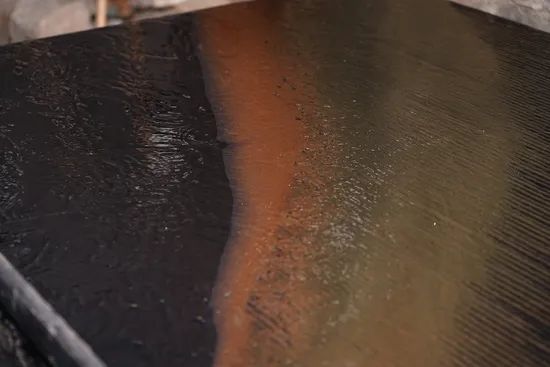 Gold Concentrator Table Mining Equipment Machine Gravity Separator Gold Shaking Table - Image 4