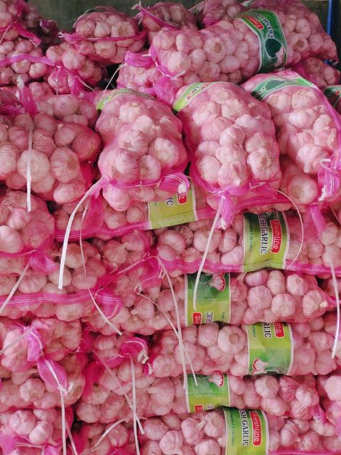 Garlic Chinese Fresh Pure White Garlic for Wholesale Fresh Vegetables in 20kg Mesh Bags/cartons Factory Price Fresh White Garlic - Image 5