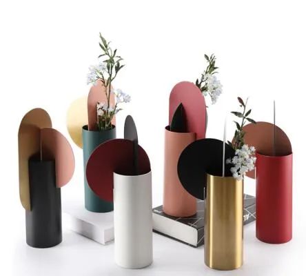 Creative Simple Metal Modern Decorative Vases for Tables MOQ 1 Age Modern Size Medium Color Black Trademark FVB Pattern - Image 1