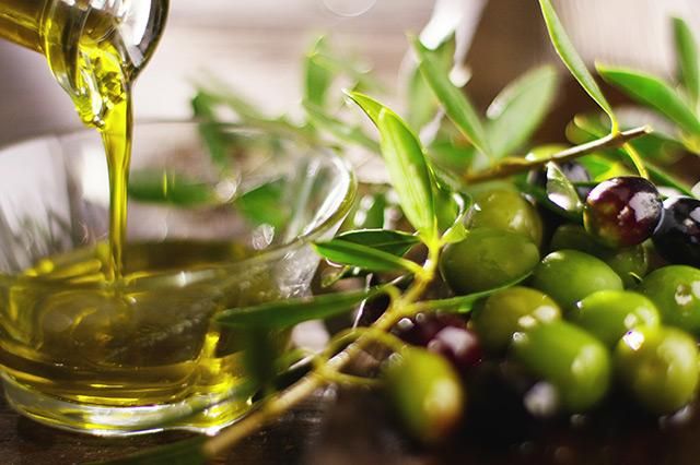 Olive Oil - Image 1