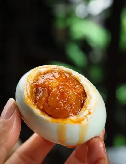 Nutrious Salted Duck Egg Chinese Cooked Processed Egg Variety Duck Origin China Resource Cultured Model NO. DLG-SA06 Type Processed - Image 5