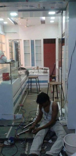 Jewellry Showroom Interior Designing Any Any Material Branded Accessories Best Design Focus Luxury Number Of Projects Completed - Image 10