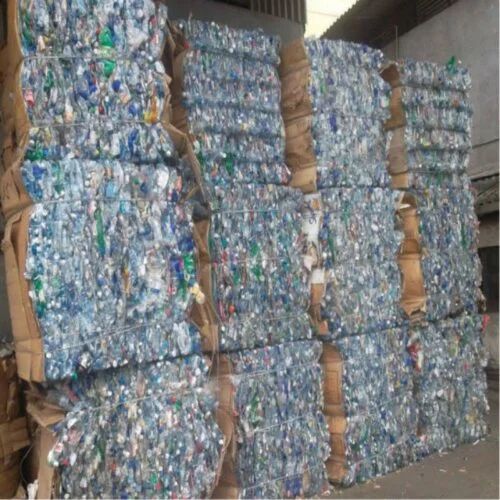 Bulk PET Bottle Scrap Clear Hot Washed Flakes Factory Quality Cheap Wholesale for Bottle and Fiber Use - Image 1