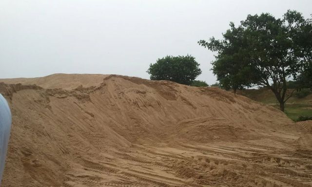Plaster River Sand Type Medium Color Brown Product River Sand Packaging Type Ton Usage/Application Plastering Country of Origin Made in - Image 3