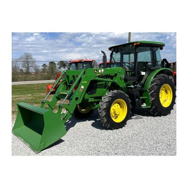 John Deere 7230R agricultural tractor for modern farming powerful engine high torque advanced precision farming technology and fuel efficiency for large farms and heavy duty operations - Image 2