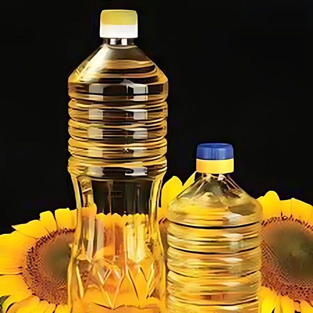 Sunflower Oil For Bulk Export Origin Russia, Worldwide Features sunflower for export Product Type Confectionery, Oils, Oils & Fats - Image 1
