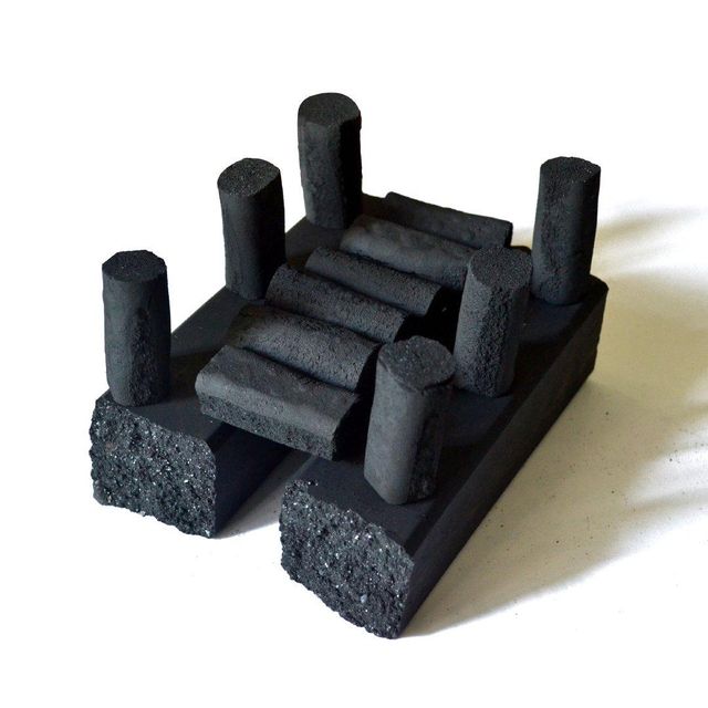 Export Ready Hardwood Lump Charcoal With Low Ash Formula For International Fuel Wholesalers - Image 2