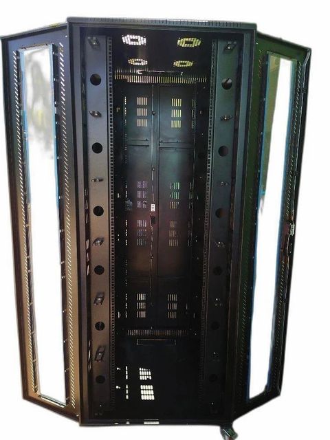 4U Wall Mount Server Rack Thickness 4mm Storage Capacity 4U Material Mild Steel Mounting Type Wall Monuted Surface Finish Color - Image 1