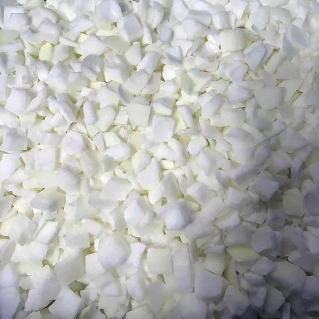 Industrial Grade White Onion Chopped Wholesale Supply – Carefully Selected Onions, Processed Under Strict Quality Control Standards, Uniform Cutting, Excellent Aroma Retention, Suitable for Frozen Food Manufacturing, Sauces, Soups, Ready Meals, and Bulk Food Production, Offered in Flexible Packaging Options with Consistent Availability and Competitive Export Pricing Global Supply Assurance Services - Image 1