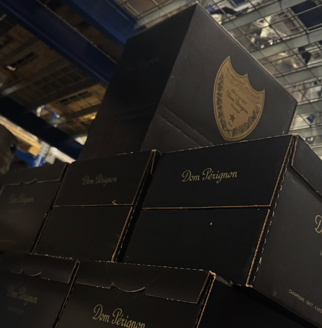 Rare Vintage CHAMPAGNE COLLECTION  Dom Pérignon Sparkling Wine  750ml Dom Pérignon Bottles On Sale - Image 4