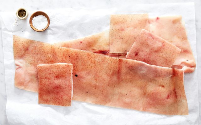 Premium Frozen Pork Skin For Crispy Snack Processing And High Quality Food Manufacturing Supply At Competitive Wholesale - Image 2