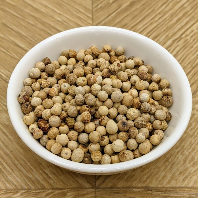 Premium Export Quality White Pepper Whole Spice For Global Food Processing And Bulk Supply White Pepper Rich Aroma And Natural Flavor - Image 5