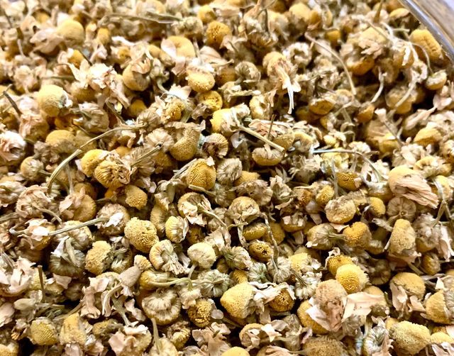 German Chamomile essential oil Origin Germany Place of Origin Bulgaria Packaging Glass botle in box -10ml Extraction Method Steam Distillation - Image 2