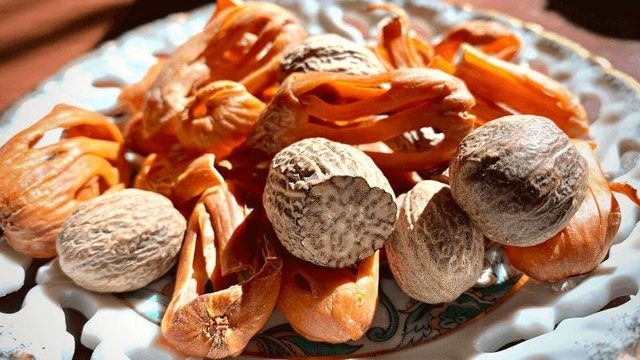NUTMEG & MACE - Image 1