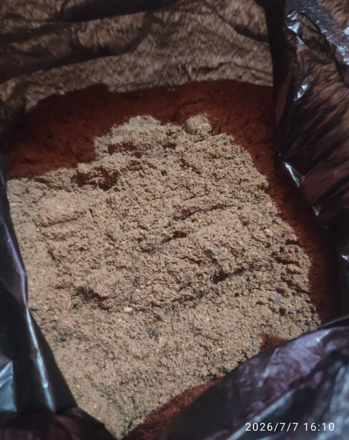 Palm Kernel Expeller (PKE) Feed Grade – Export Quality Animal Feed Ingredient from Indonesia - Image 2