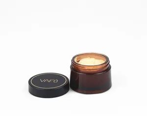 Flawless Radiant Liquid Foundation for a Perfect Glow - Image 3