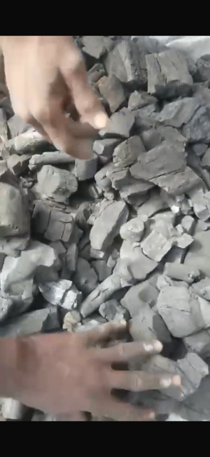 Hardwood Charcoal - Image 2