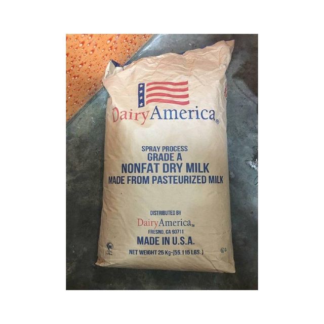 Wholesale Dairy America Nonfat Milk Powder Large Scale Trade Features Halal Additives Minerals Milk Type Cow Milk Fat Content Fat-Free - Image 3