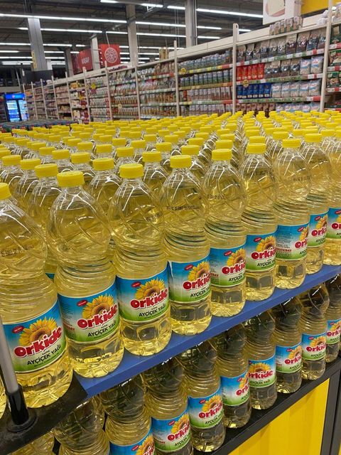 Sunflower Oil 5L PET Bottle, Adolsol Refined Cooking Oil for Retail, & Food Service - 100% Pure Refined Sunflower - Image 2