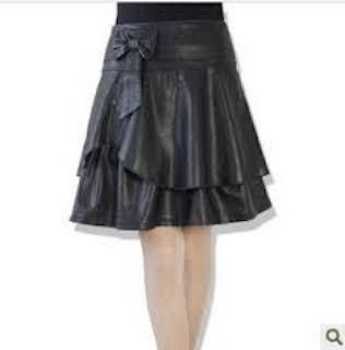 Genuine Leather Ladies Skirt - Image 2