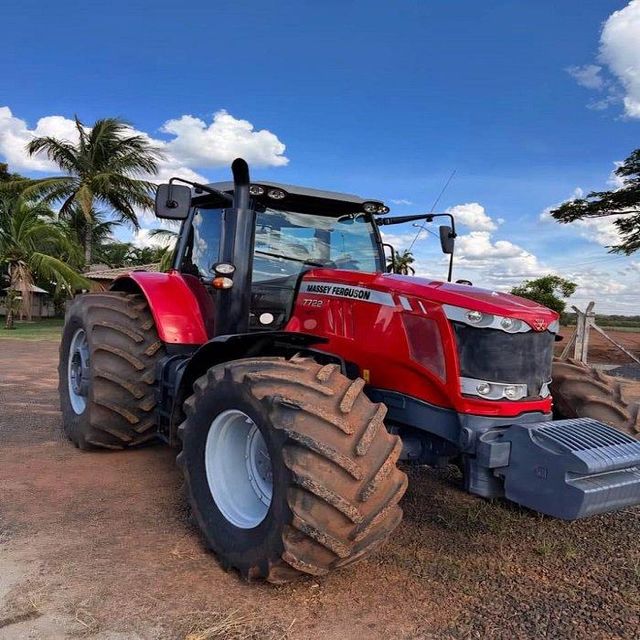 High Quality Used and New Massey Ferguson Tractor Agricultural Equipment Gear Drive Engine Gearbox Bearing High Productivity Farming Machine Durable Performance for Field Work - Image 2