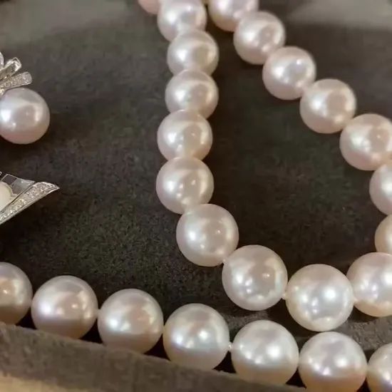 Bow Pearl Jewelry Set - Image 1