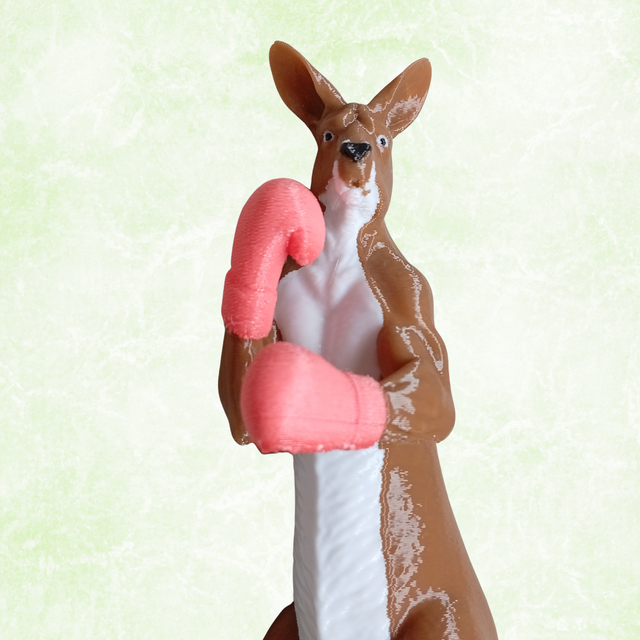 Funny Boxing Kangaroo Decorative Statue – 3D Printed PETG Home & Outdoor Decor – 18 cm - Image 3