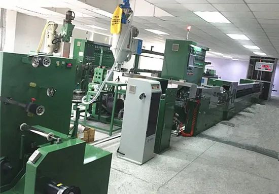 China Factory PVC Cable Extrusion Machines - Image 3