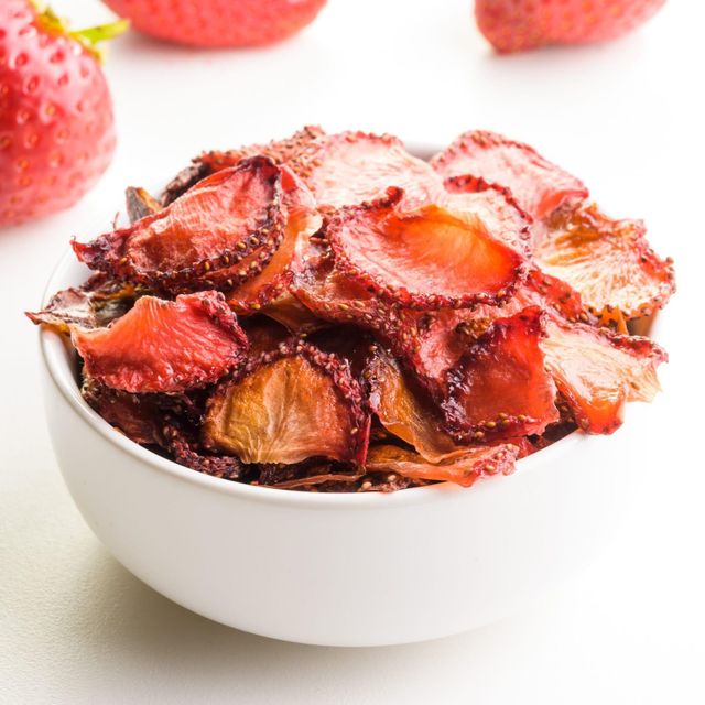 100% Pure Dried Strawberries Delicious And Juicy Strawberries Preserved Naturally Without Artificial Additives - Image 1