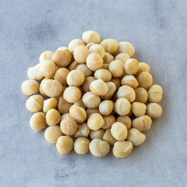 Fresh Harvest Macadamia Nuts Wholesale Macadamia Nuts With Creamy Texture And Rich Nutty Flavor For Global Food Manufacturing - Image 2