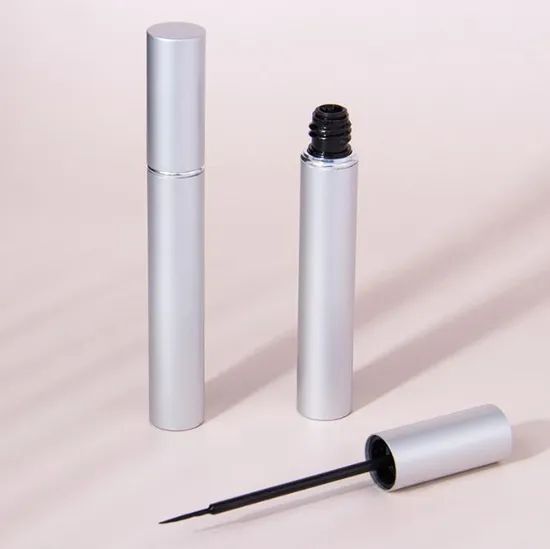 Eyelash Glue Transparent Daily Makeup 10x5x5cm MOQ100 15D Origin China Color Transparent Trademark no logo Usage Daily Makeup - Image 3