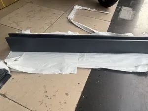 Grey Color Aluminium Balustrade Profile Origin China HS Code 76101000 Trademark Forward Material Aluminum Certification ISO9001 - Image 5