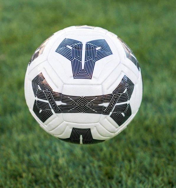 Thermo football Size Size 5 Weight 410–450 G Panel Count 32 Panels Bladder Type Butyl Or Latex Minimum Order Quantity 500 - Image 4