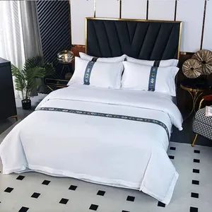 Soft Microfiber 4-Piece Bed Sheet Set Color White Weight 2.5kg Quantity 4 PCS Material Satin Filling Cotton Age Group Adults - Image 3