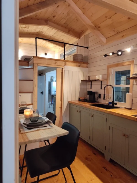 Container Home Office / Tiny Home on wheels. - Image 4