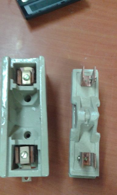 Kit kat/Cut Outs Fuse Brand METRO Voltage Rating 415 V Voltage 220volt  & 440 volt Model Name/Number Kitkat Fuse/ - Image 2