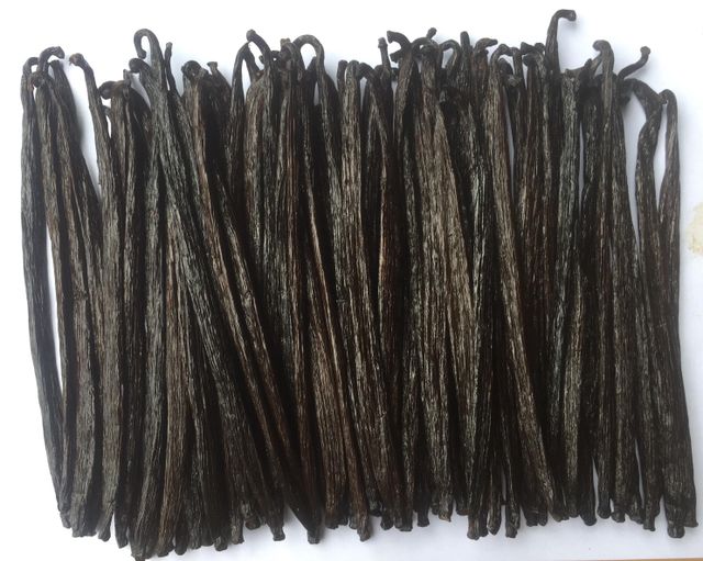 RENDAH TAHITENSIS GOURMET Dried Vanilla Beans Premium Quality Indonesian Hot Selling 20-22 CM Vanilla Pods Reasonable Best Price – product photo 1, product detail gallery