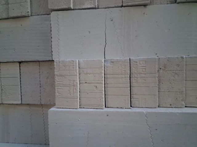 Shree Aac Block Bricks (600x200x150mm) Brand Shree Block Type Solid Fire Resistance 4 Hours Dry Density 551-650 kg/m³ Size (L x H x W) 600x200x150mm - Image 6