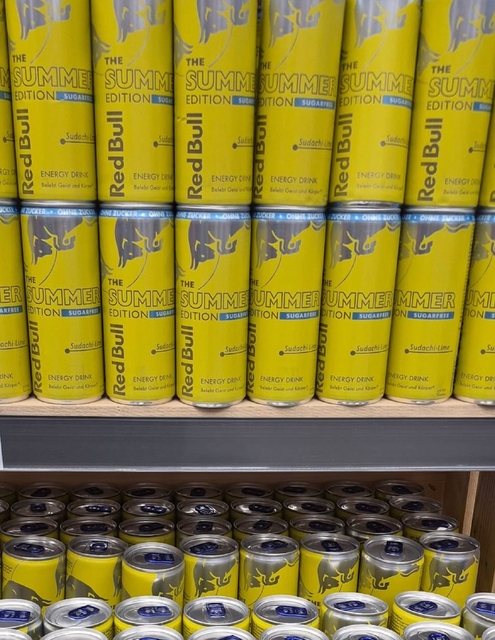 NEW EDITION RED BULL ENERGY DRINKS SUMMER EDITION 250mlx24 CANS ZERO SUGAR SUDACHI LIME SALE - Image 1