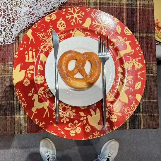 Transfer Printing Process PP Material Disposable Plastic Fine Dining Restaurant Charger Plate - Image 5
