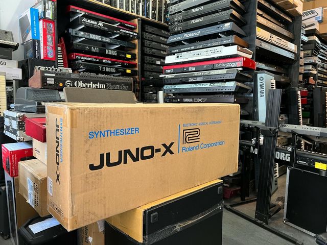 Roland Juno-X 61 key keyboard synth , In stock BRAND NEW - Image 3