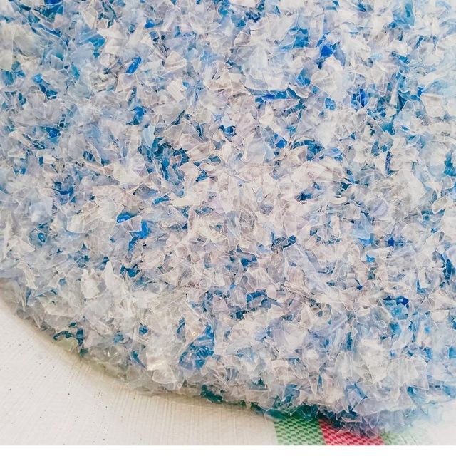 Pet Flakes Hot Washed Transparent Color Recycled Grade From Vietnam Wholesale Best Price & 100% PET Bottle - Image 5